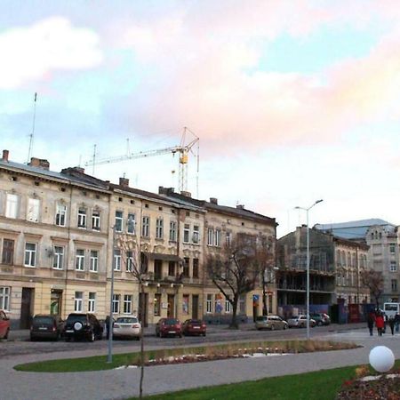 Міні Апартаменти В Центрі Львова- 2 Хв До Оперного Театру Kültér fotó